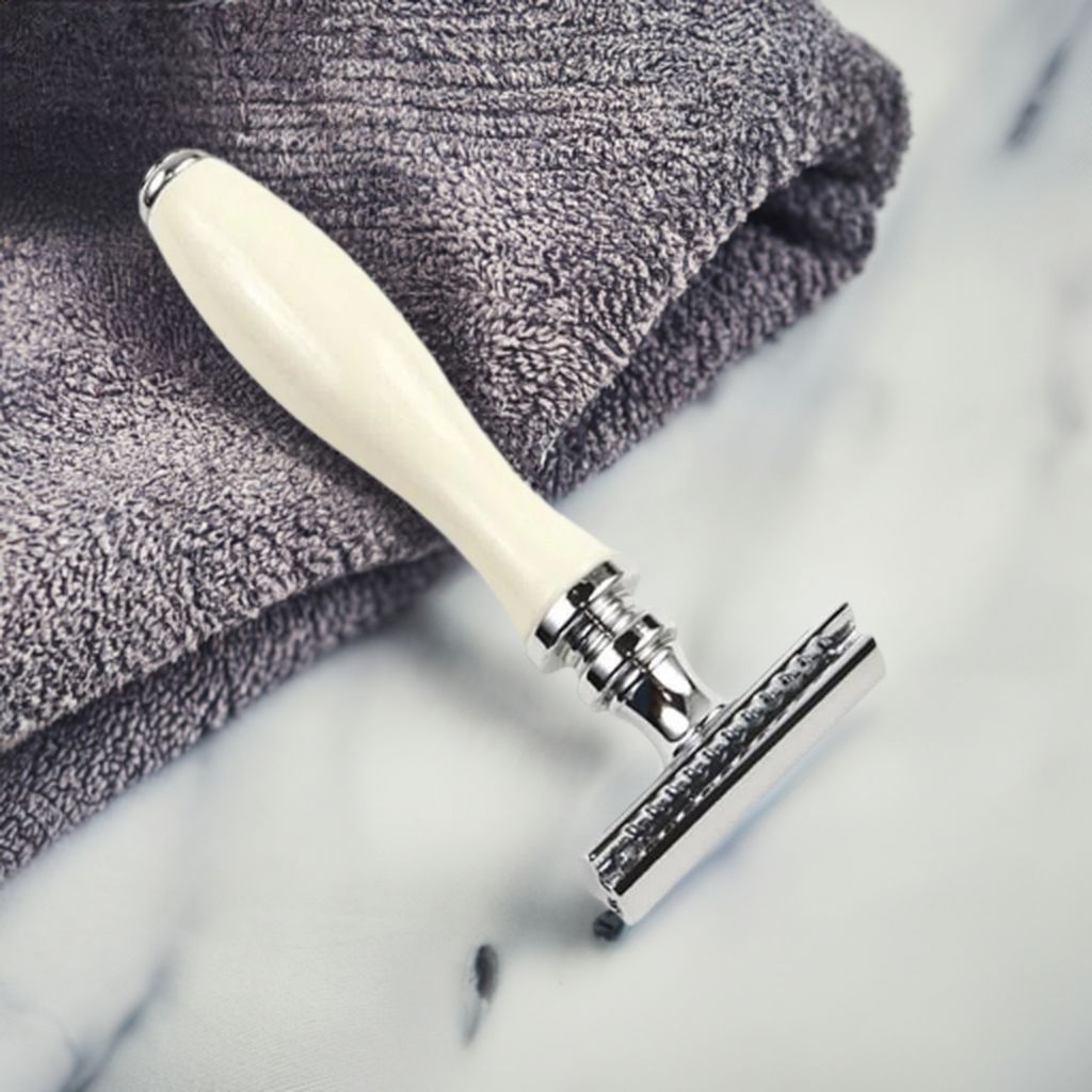 Parker white resin handle double edge safety razor 3-piece set, lightweight traditional wet shaving razor