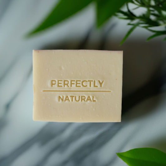 Farmer's Market Apple handmade natural soap bar 4 oz seasonal, fresh crisp apple-scented moisturizing soap