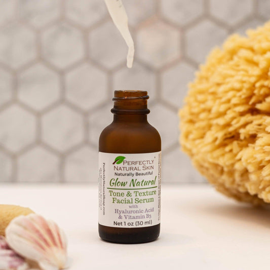 Glow natural tone and texture serum 1 oz close-up, botanical serum to reduce dark spots and discoloration