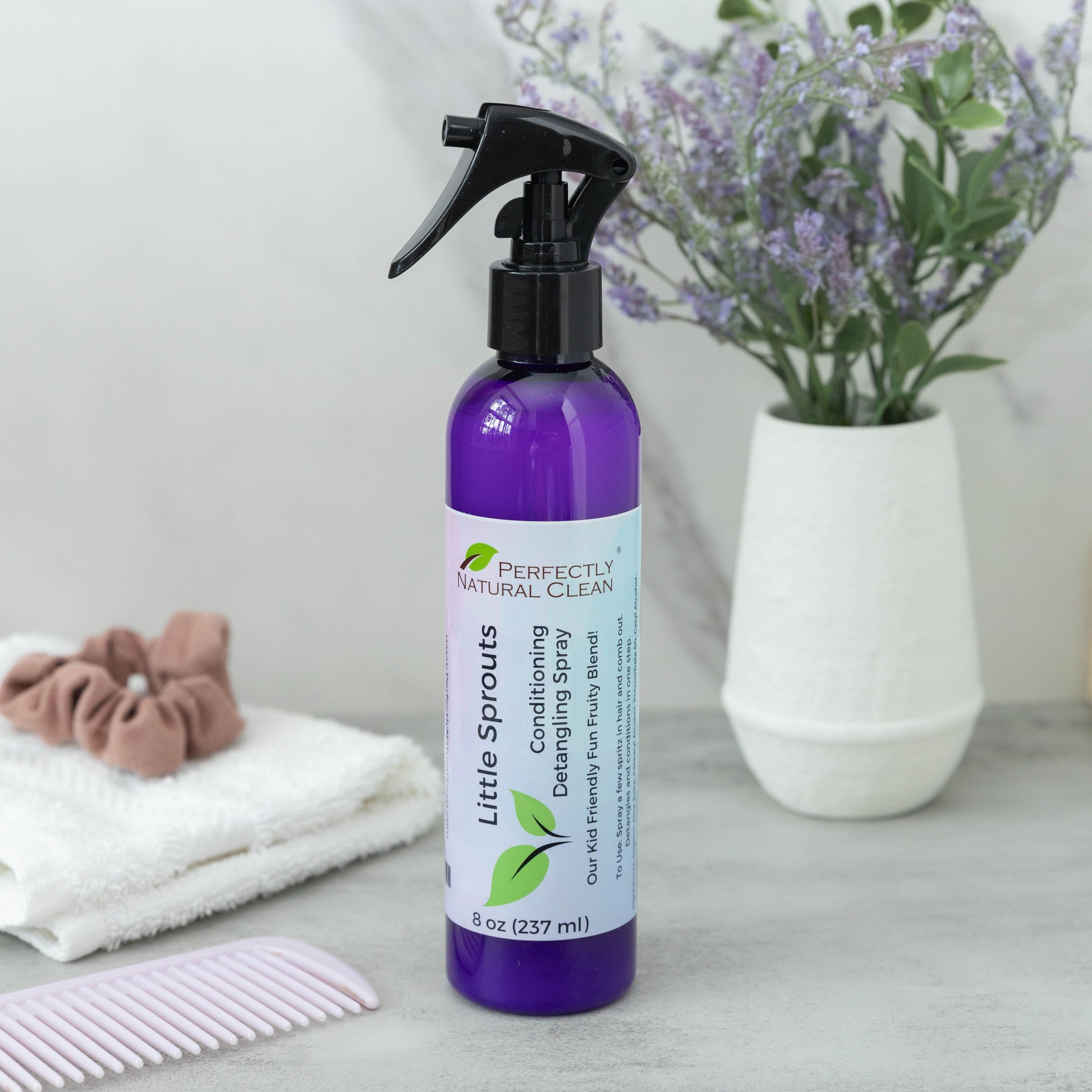 Little Sprouts detangling spray 8 oz, gentle leave-in conditioner for children's hair without tears
