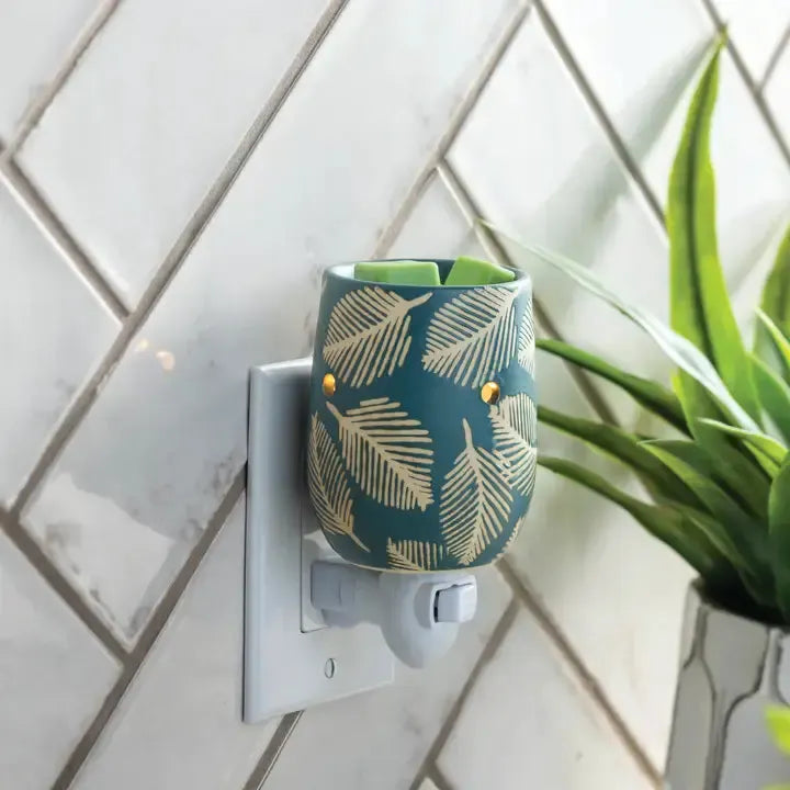 Oil and wax tart plug-in warmer Pressed Leaf style, botanical pressed leaf motif plug-in essential oil warmer
