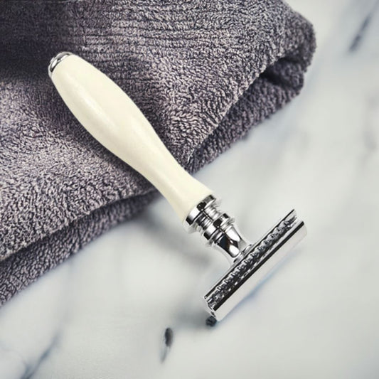 Parker white resin handle double edge safety razor 3-piece set, lightweight traditional wet shaving razor